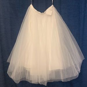 Davids Bridal - Tulle Wedding Midi Skirt with Pockets